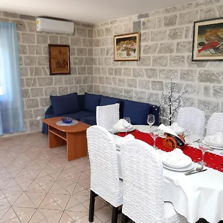 Meri Apartment Trogir